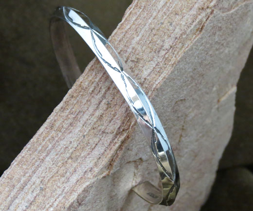 Sterling Silver hammered Bracelet