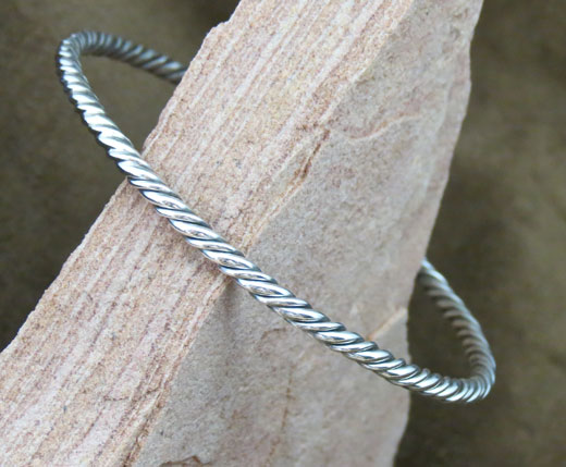 Sterling Silver hammered Bracelet