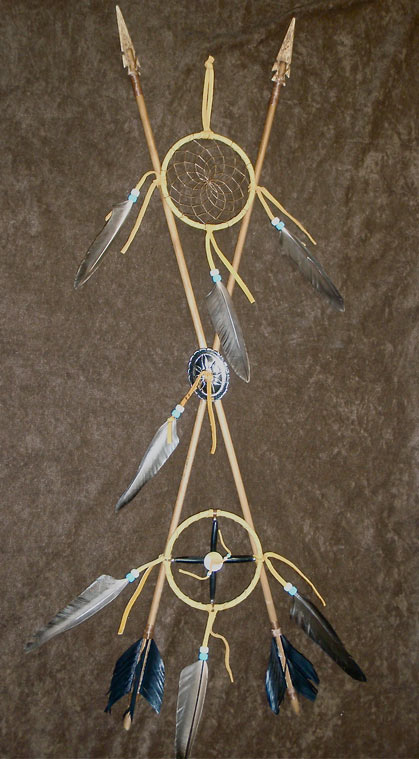 Crossed Arrows wall decor