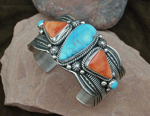 Sterling Silver Navajo Bracelet, Kingman Turquoise