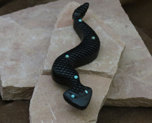 Zuni Hand-carved Snake Fetish